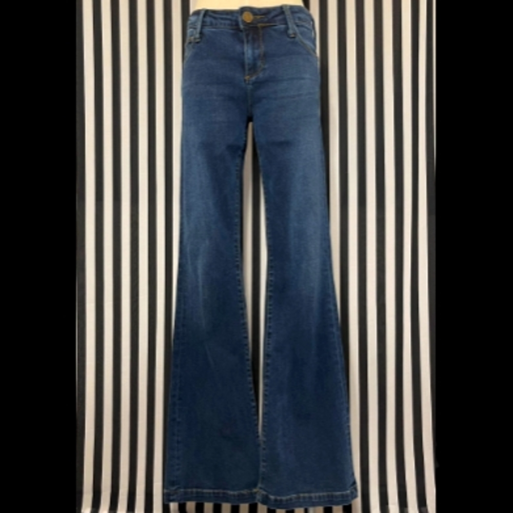 KUT from the Kloth Chrissy Flare Jeans Size 4 Dark Wash